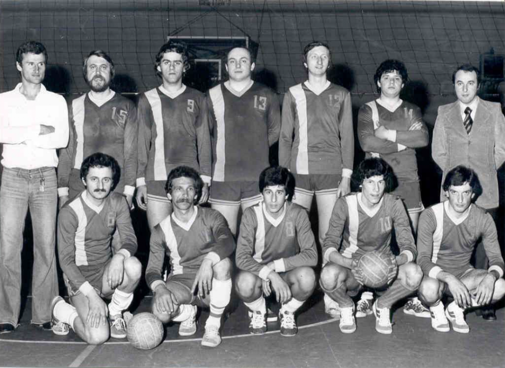 1975-76