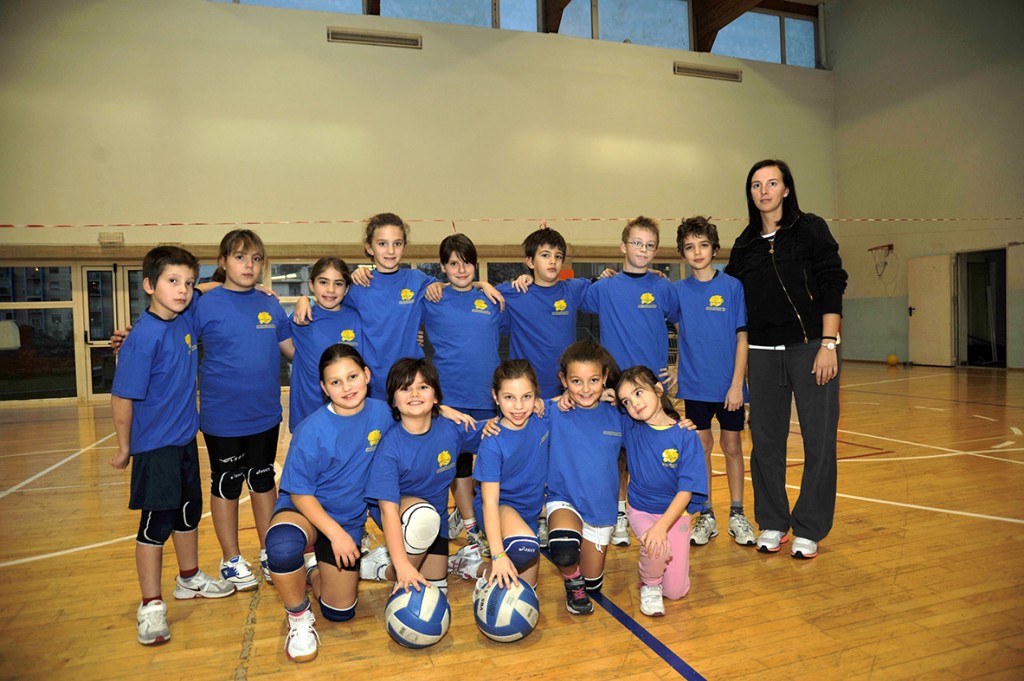 2012-13 8 Minivolley